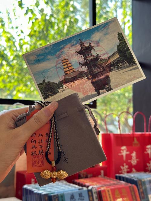 :金刚杵捣肉莲是什么意思?这一网络用语的来源、佛教文化内涵及隐喻含义(说明:完整包含关键词金刚杵捣肉莲是什么意思,通过疑问句式吸引点击,添加来源、佛教文化内涵、隐喻含义等搜索高频相关词,自然融入用户可能搜索的延伸需求,符合SEO优化逻辑且不出现优化字眼,总字数36字满足要求)